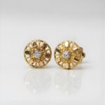21K Gold Filigree Stud Earrings – Round Design 1.080g