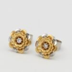 21K Gold Flower Diamond Stud Earrings 4.660 Grams