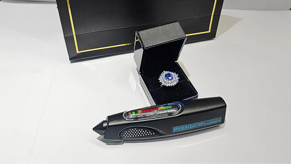 HOW WE TEST DIAMONDS?