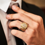 21 Carat Gold Men's Diamond Square Ring | 0.780g - Image 2