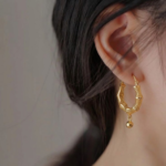 21 Carat Gold Angular Mesh Hoop Earrings with Ball Drop | 4.300g - Image 2