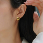 21 Carat Gold Flower Stud Earrings | Small Baby Tops | 0.790g Pure Gold - Image 2