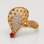 21K Gold Diamond Pave Filigree Ring with Ruby Stone | 3.030g