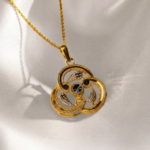 21 Carat Gold Two-Tone Flower Circle Filigree Locket Pendant | 3.310g