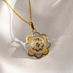 21K Gold Two-Tone Flower Filigree Locket | 3.020g