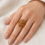 21 Carat Gold Round Filigree Ring for Women - Image 2