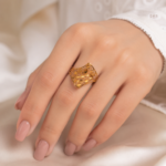 21 Carat Gold Women's Pointed Dome Filigree Ring with Ribbed Band - Image 2