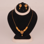 21 Carat Gold-Tone Leaf Design Pendant Necklace Set with Matching Earrings