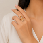 21 Carat Rose Gold Women's Long Rectangular Openwork Ring