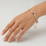 21 Carat Gold Hexagon Diamond Bracelet - Image 2